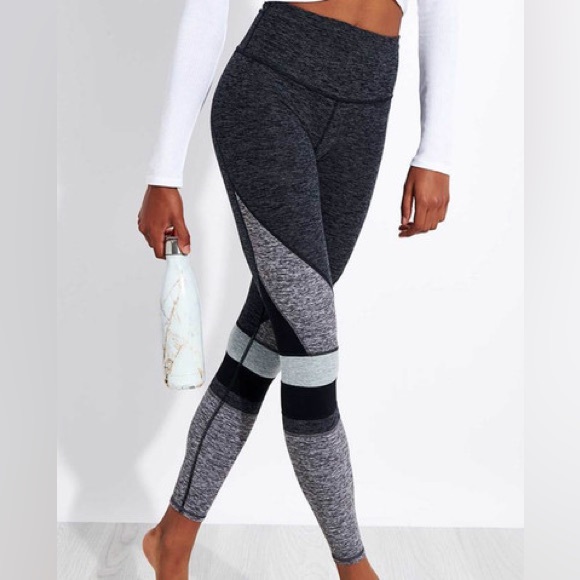 ALO Yoga Pants - ALO leggings